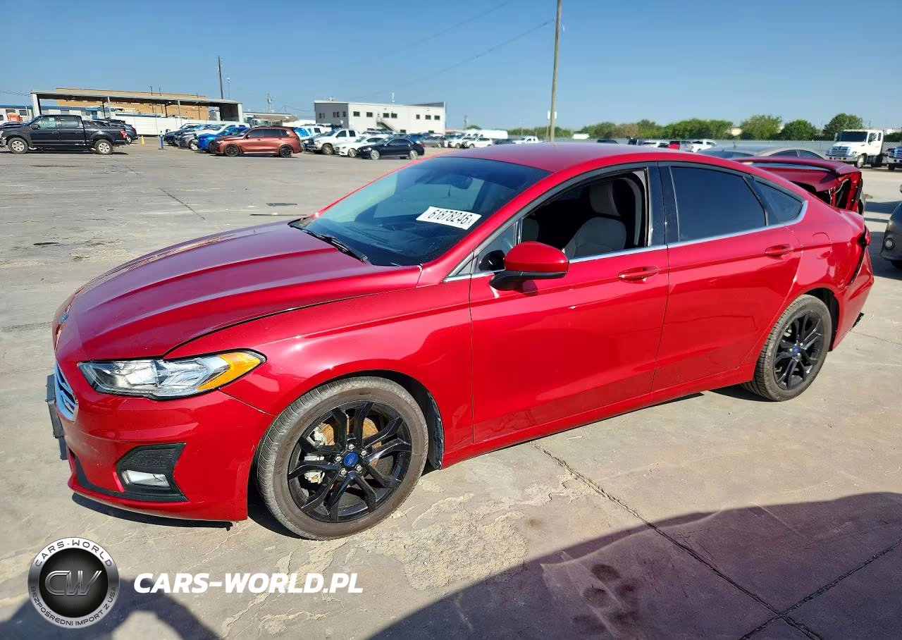 2020 Ford Fusion Se – zdjęcie 1 z 12