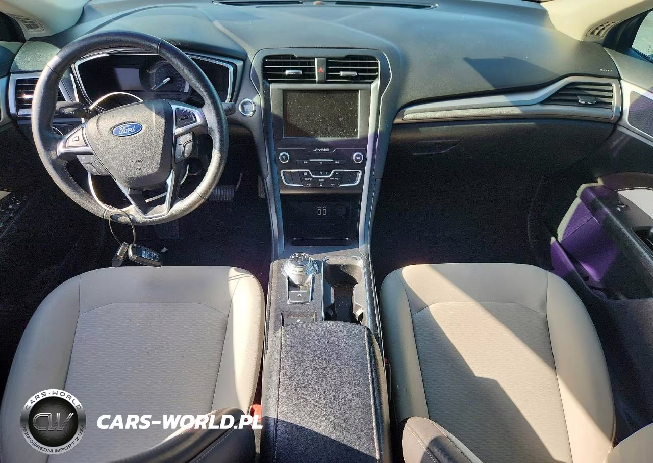 2020 Ford Fusion Se VIN:3FA6P0HDXLR140757 - 8
