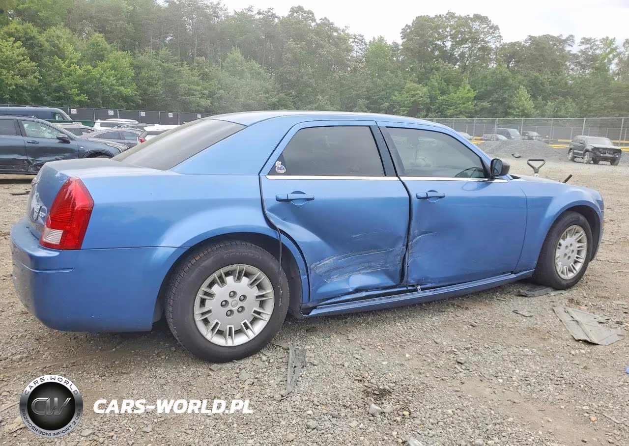 2007 Chrysler 300 VIN:2C3KA43R87H774062 - 3