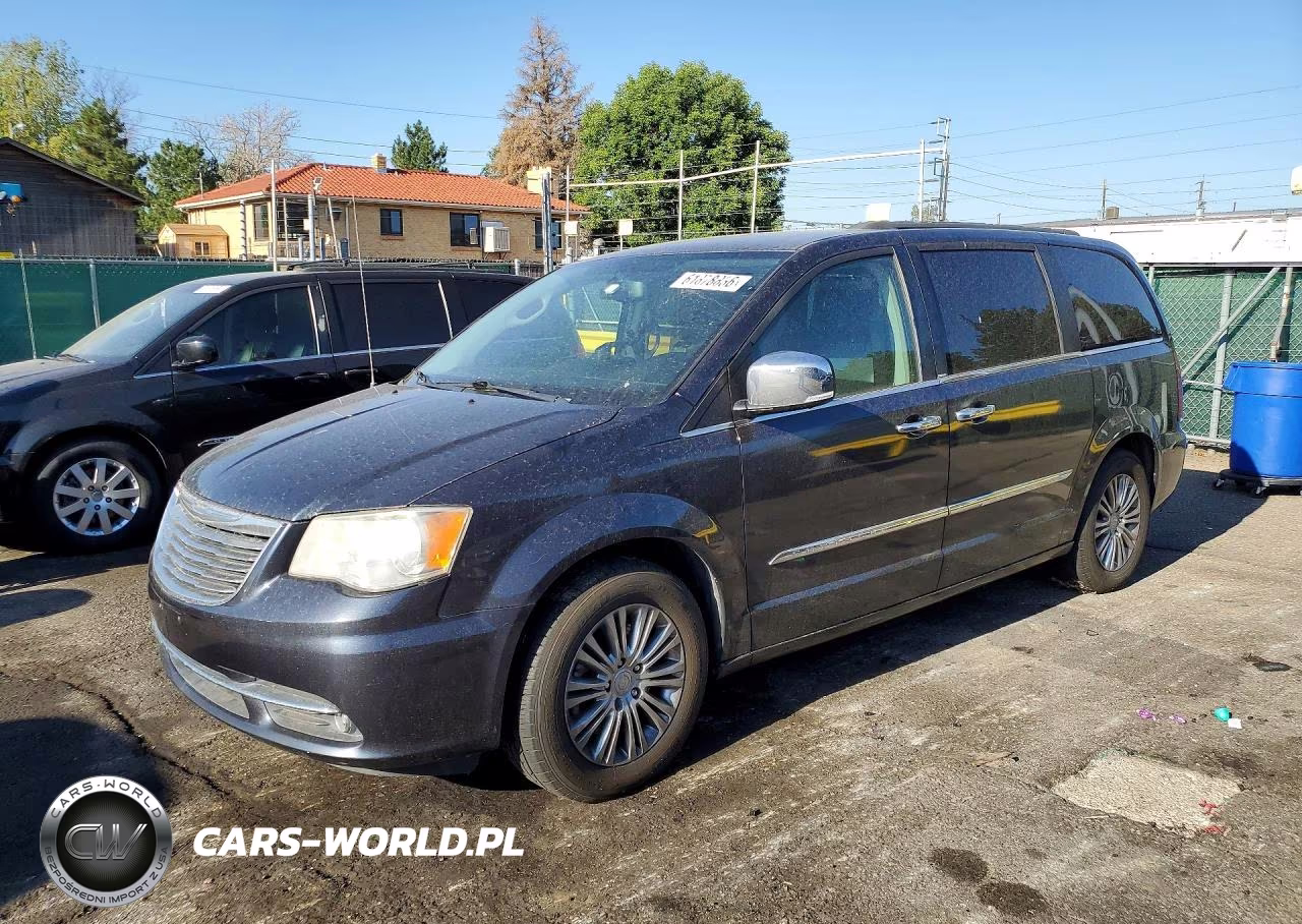2014 Chrysler Town & Country Touring L – zdjęcie 1 z 13