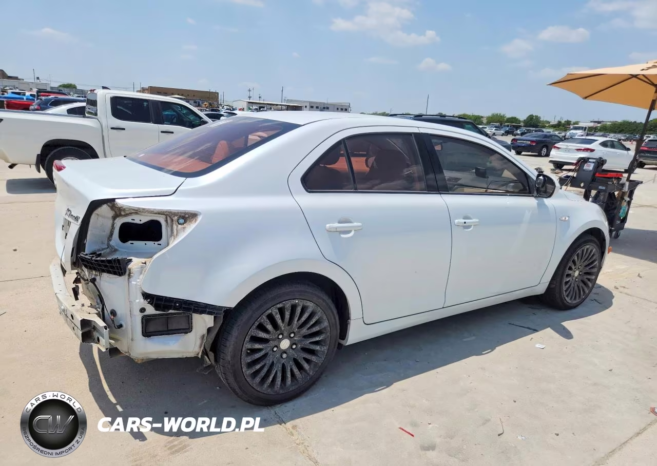 2011 Suzuki Kizashi Se VIN:JS2RE9A35B6111784 - 3