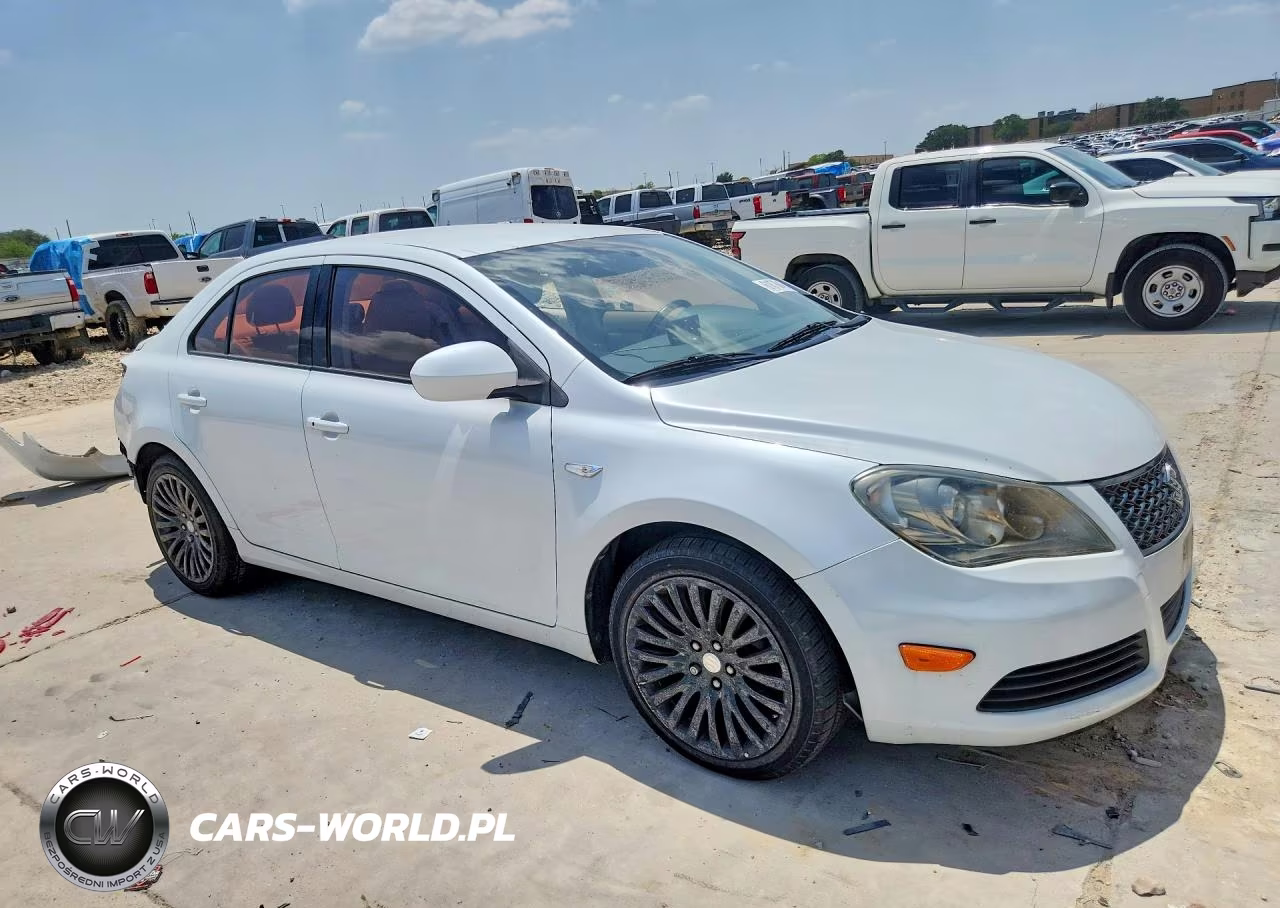 2011 Suzuki Kizashi Se VIN:JS2RE9A35B6111784 - 4