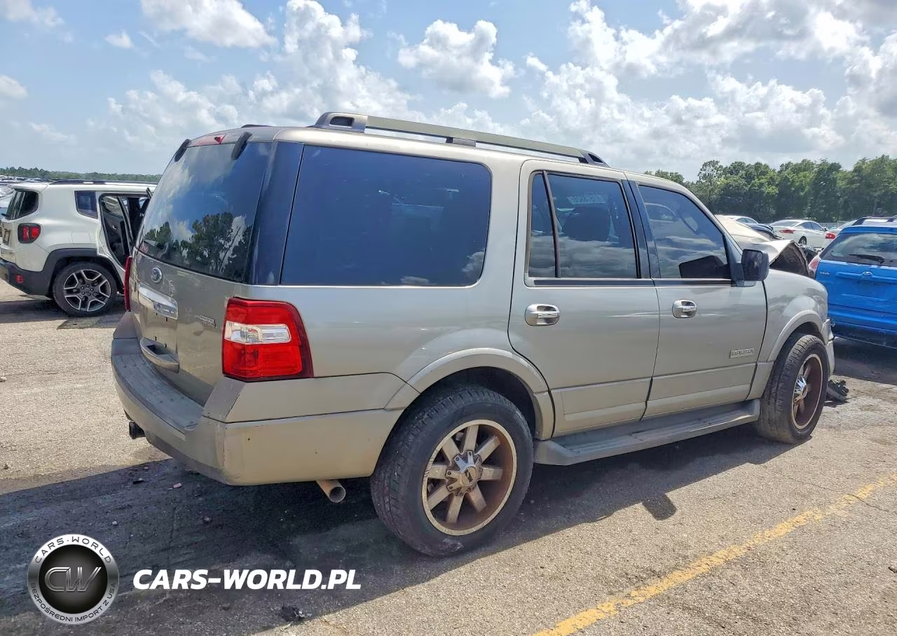 2008 Ford Expedition Xlt VIN:1FMFU15538LA29877 - 3