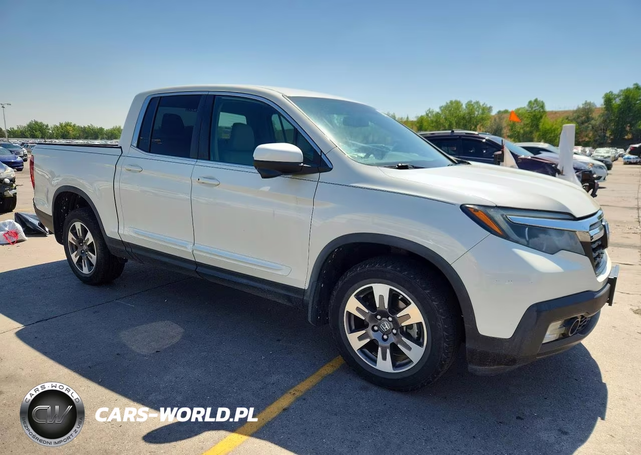 2017 Honda Ridgeline Rtl VIN:5FPYK3F62HB002931 - 4