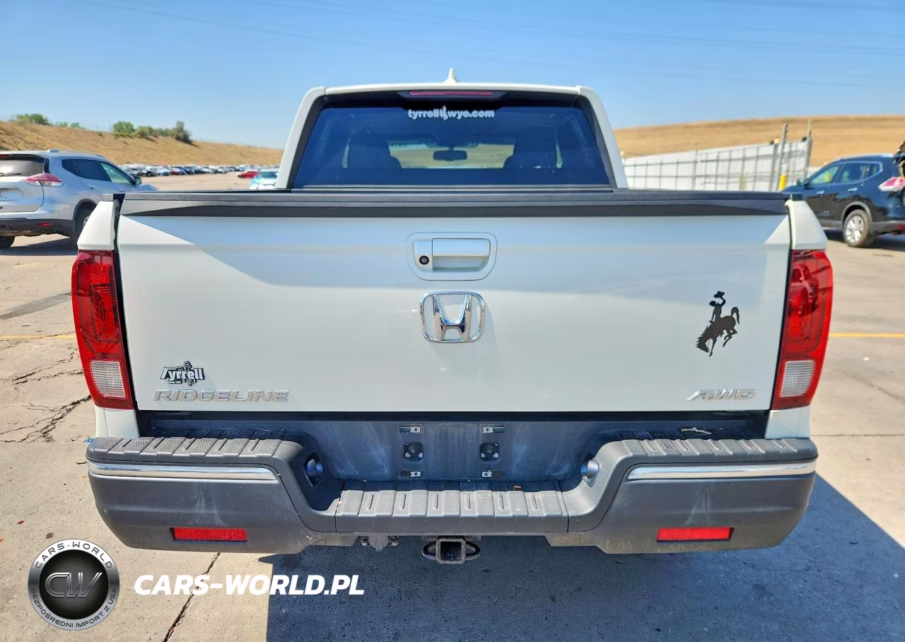 2017 Honda Ridgeline Rtl VIN:5FPYK3F62HB002931 - 6