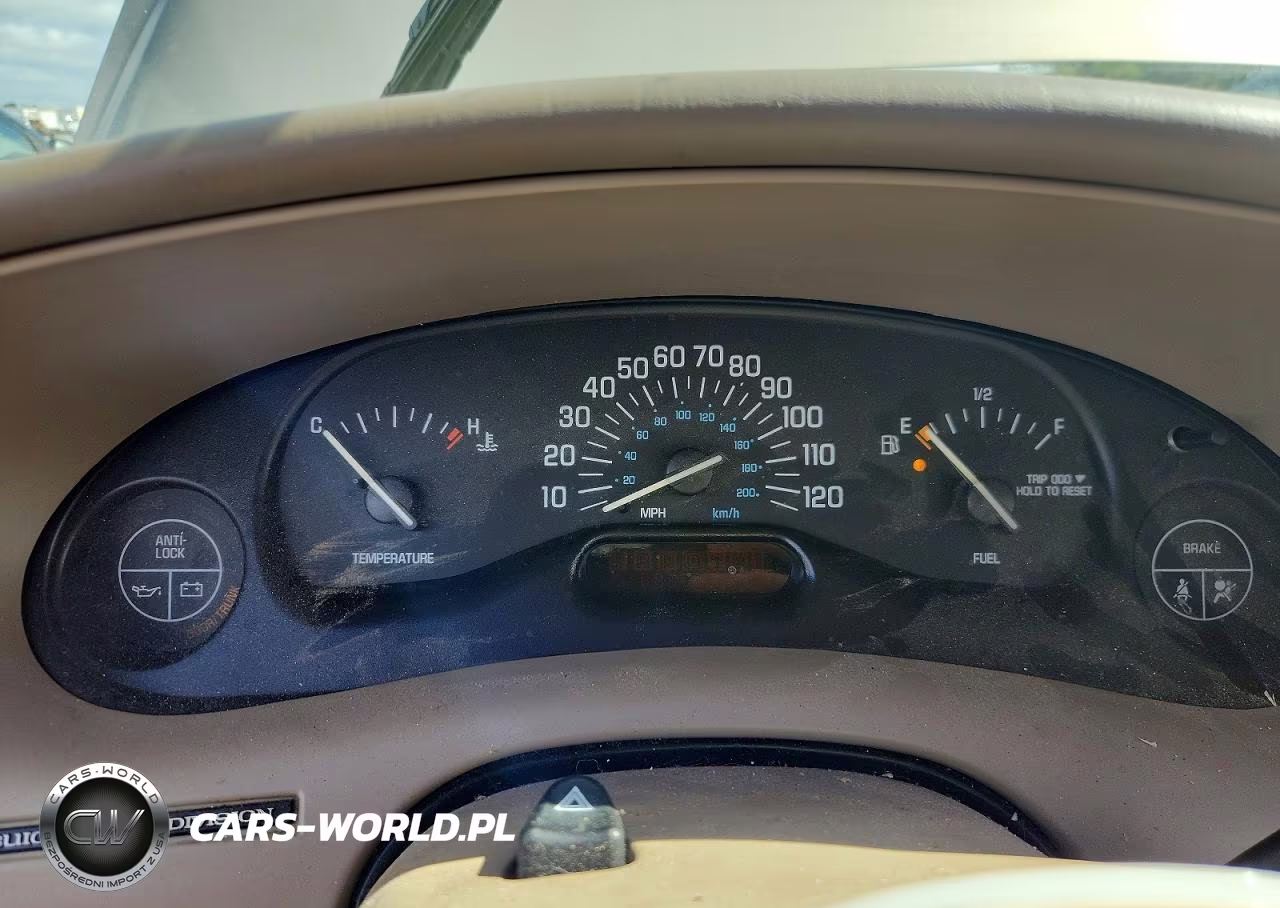 2001 Buick Century Custom VIN:2G4WS52J211262062 - 9