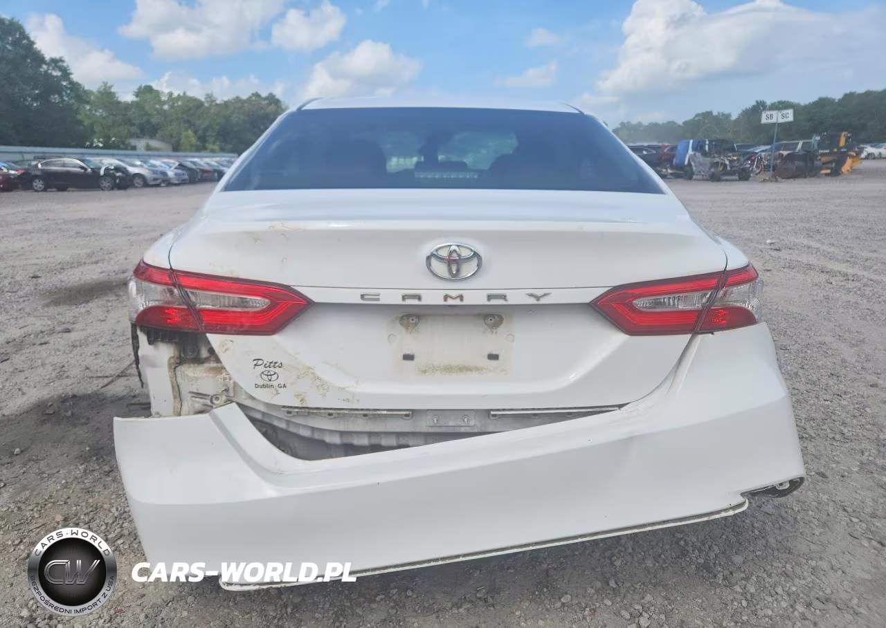 2018 Toyota Camry L VIN:4T1B11HK4JU082726 - 6
