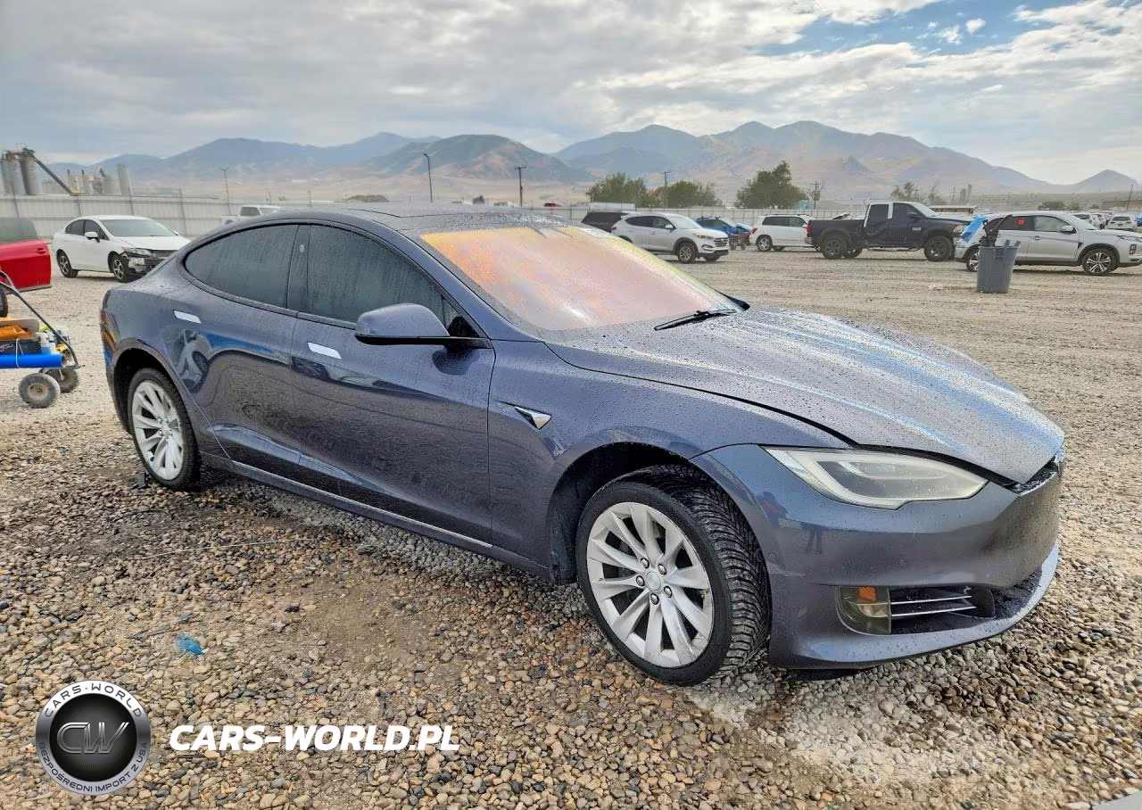2017 Tesla Model S VIN:5YJSA1E20HF229216 - 4