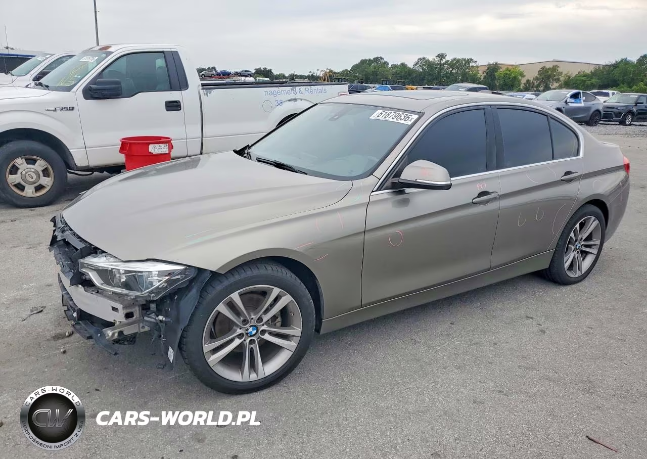2018 BMW 330 I – zdjęcie 1 z 12