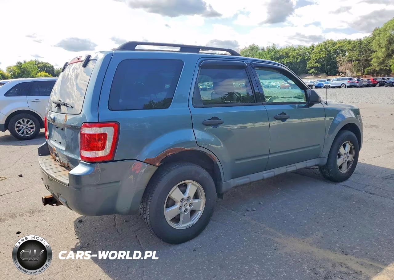 2010 Ford Escape Xlt VIN:1FMCU9D73AKB61554 - 3