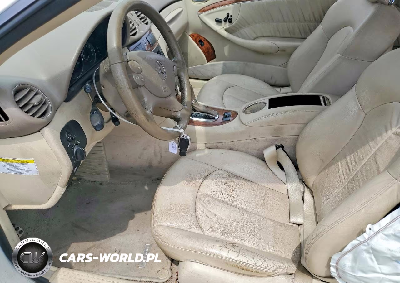 2008 Mercedes-Benz Clk 350 VIN:WDBTK56F98T094498 - 7