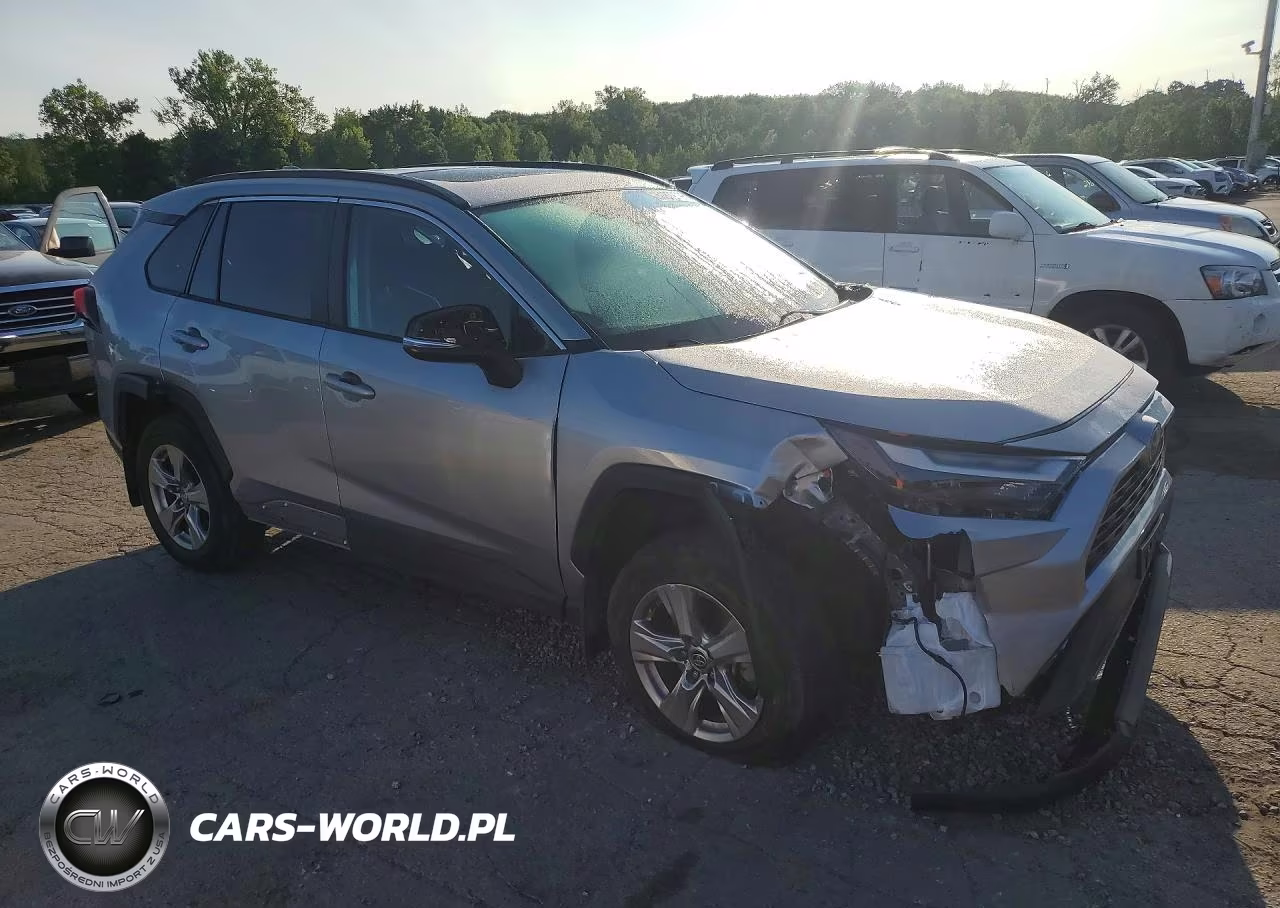 2025 Toyota Rav4 Xle VIN:2T3P1RFV4SC511696 - 4
