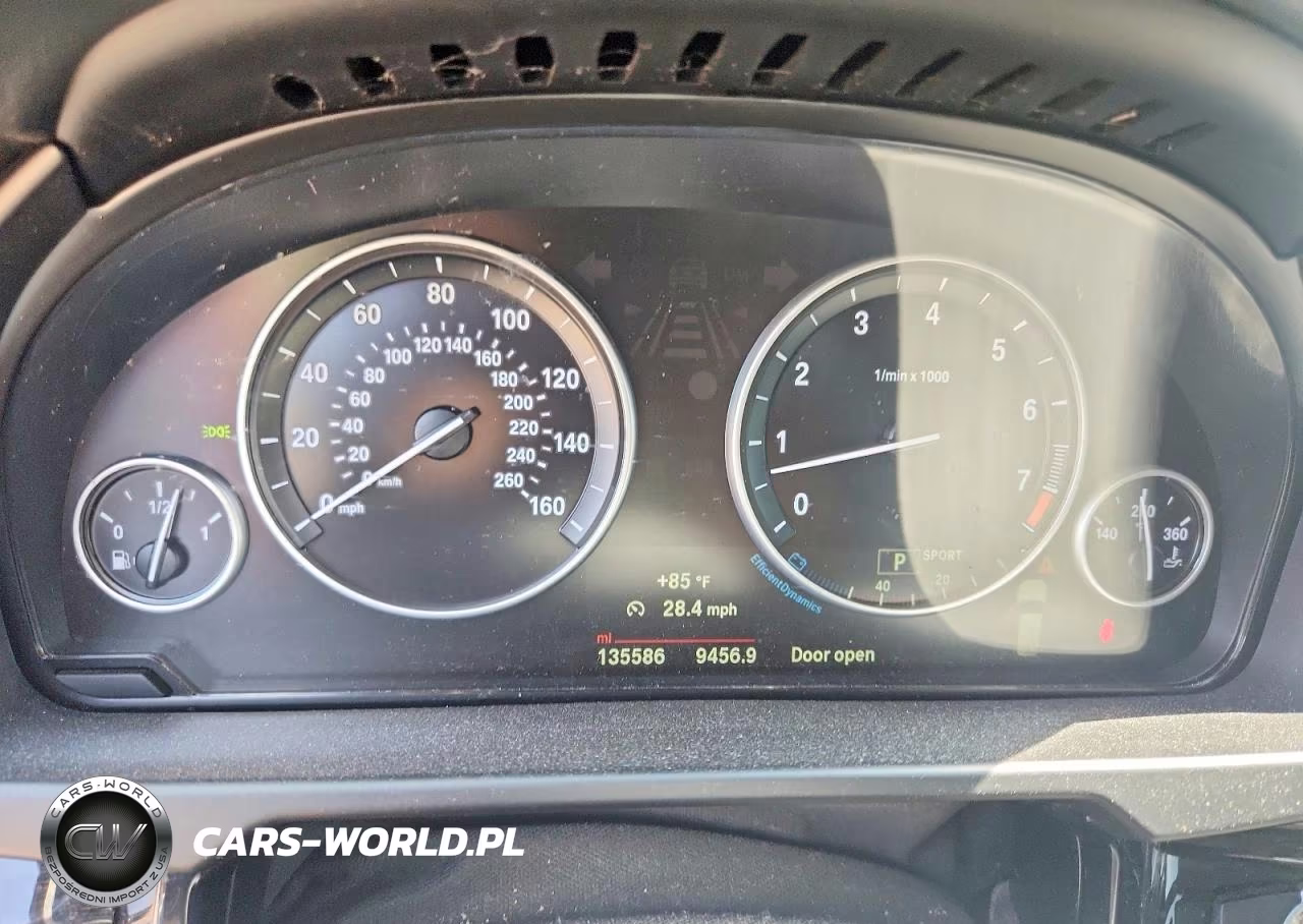 2016 BMW X5 xDrive35I VIN:5UXKR0C58G0P33363 - 9