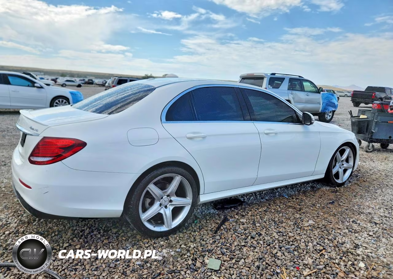 2017 Mercedes-Benz E 300 4Matic VIN:WDDZF4KB2HA082109 - 3