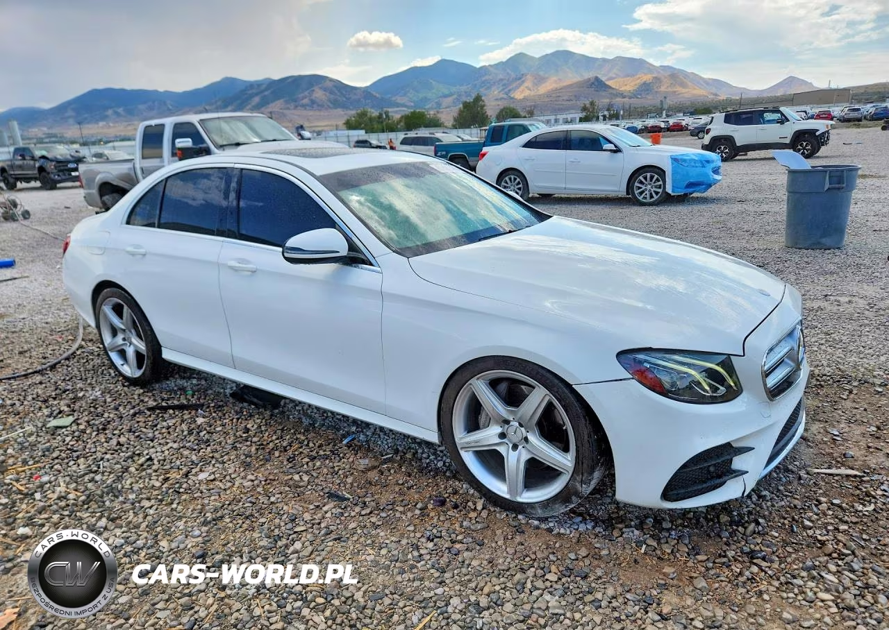 2017 Mercedes-Benz E 300 4Matic VIN:WDDZF4KB2HA082109 - 4