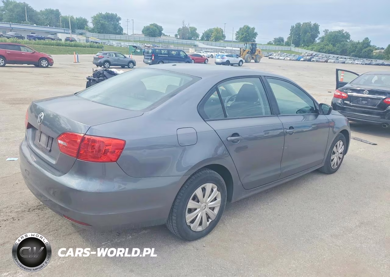 2012 Volkswagen Jetta Base VIN:3VW2K7AJXCM310559 - 3
