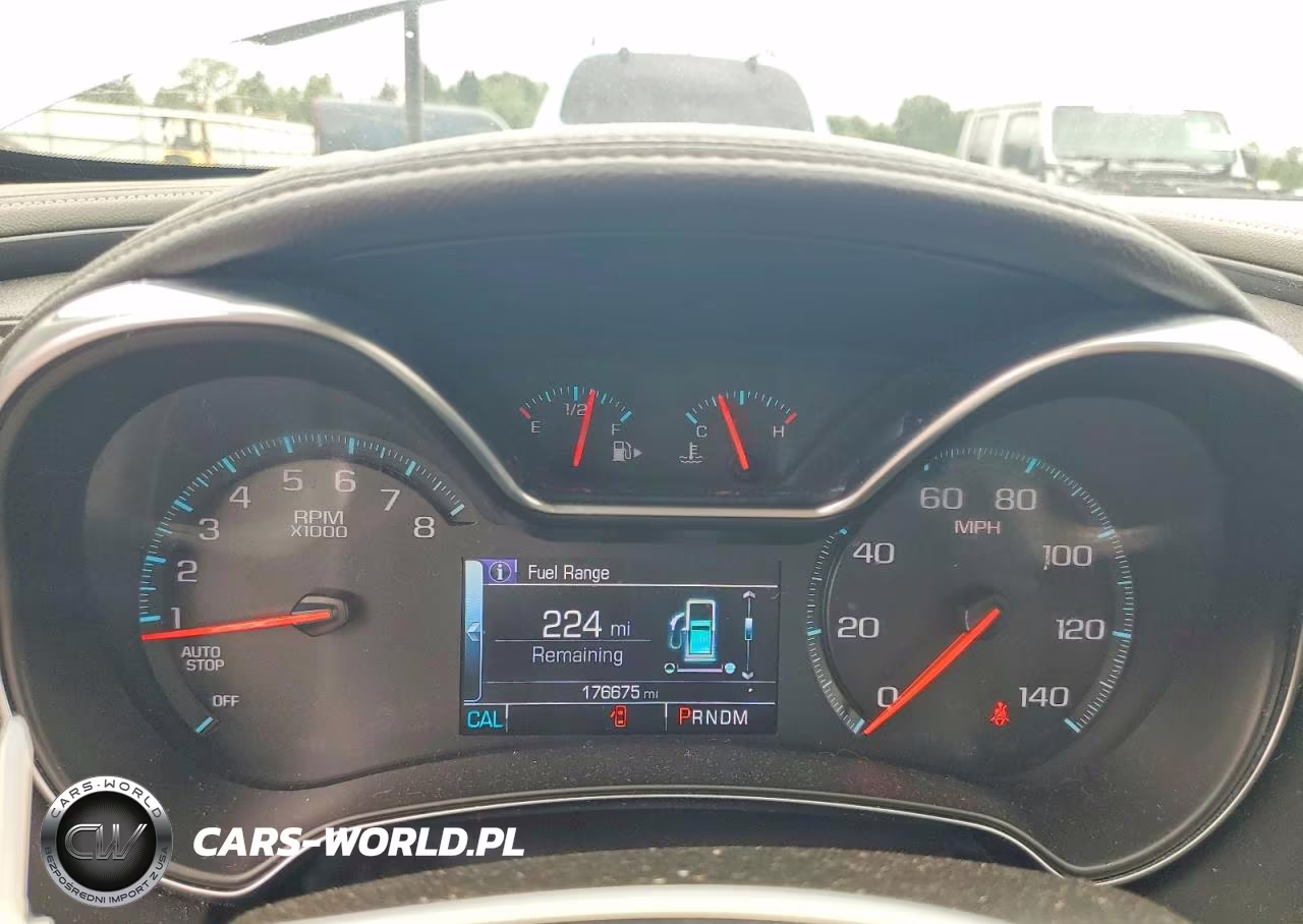 2018 Chevrolet Impala Lt VIN:1G1105SA6JU130567 - 9