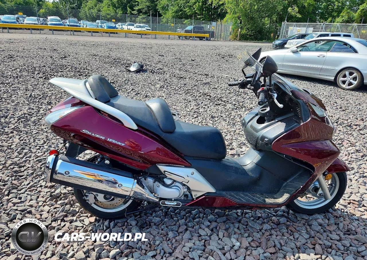 2009 Honda Fsc600 D – zdjęcie 1 z 8