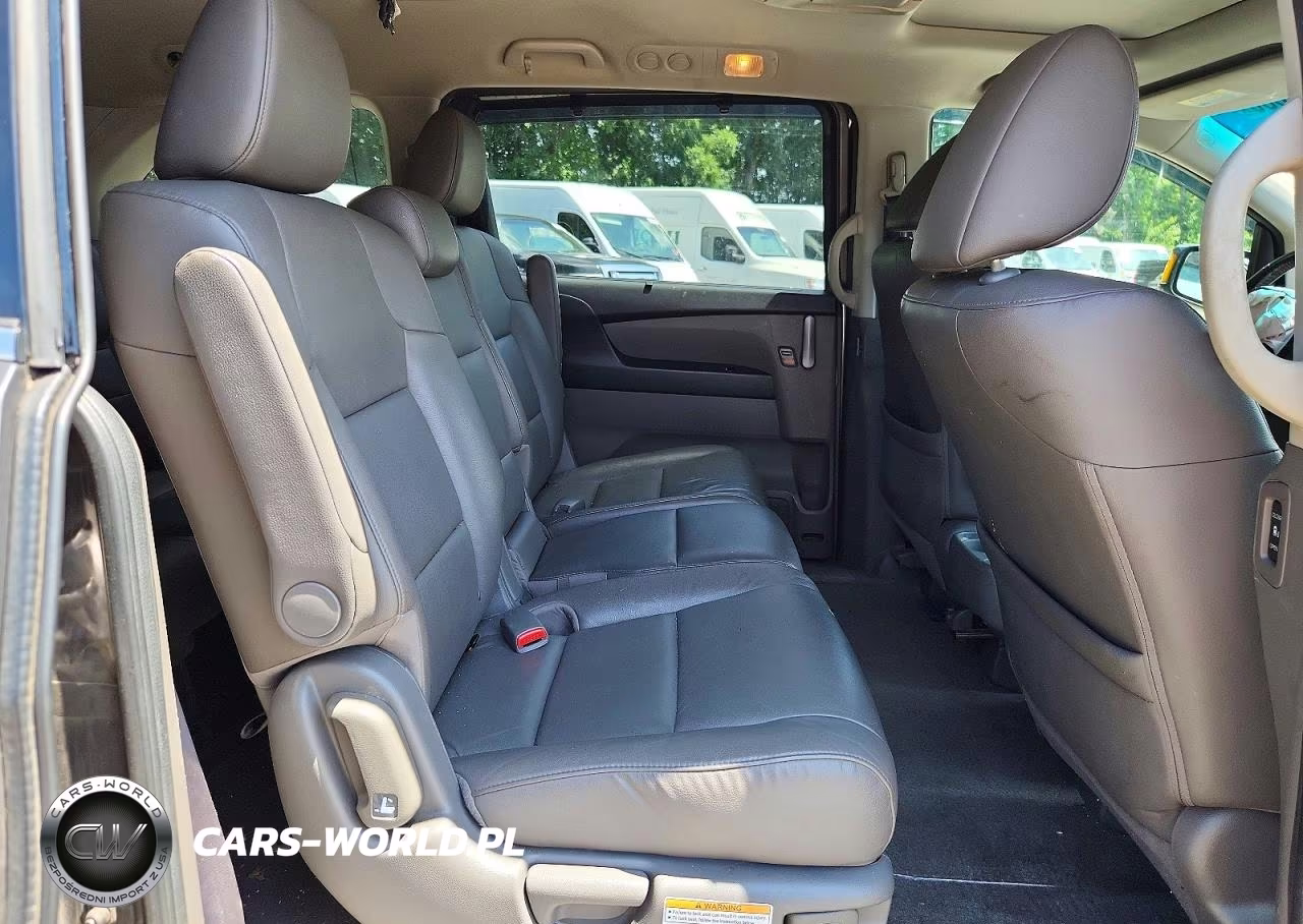 2013 Honda Odyssey Touring VIN:5FNRL5H94DB092011 - 11