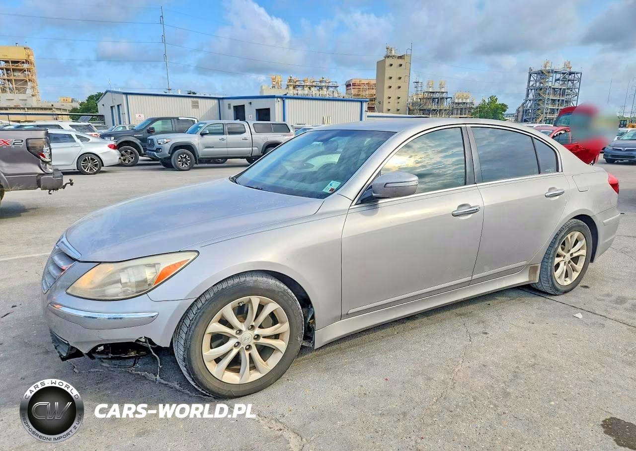 2013 Hyundai Genesis 3.8L – zdjęcie 1 z 12