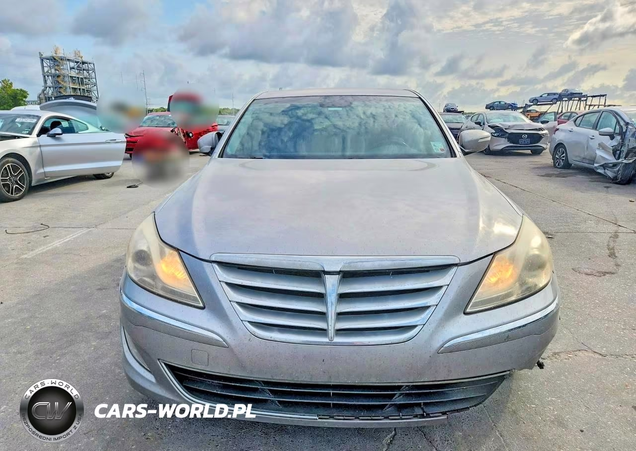 2013 Hyundai Genesis 3.8L VIN:KMHGC4DD4DU243363 - 5