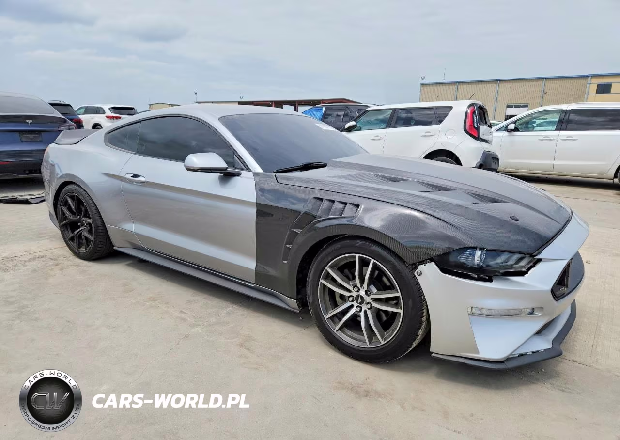 2020 Ford Mustang VIN:1FA6P8TH6L5141786 - 4