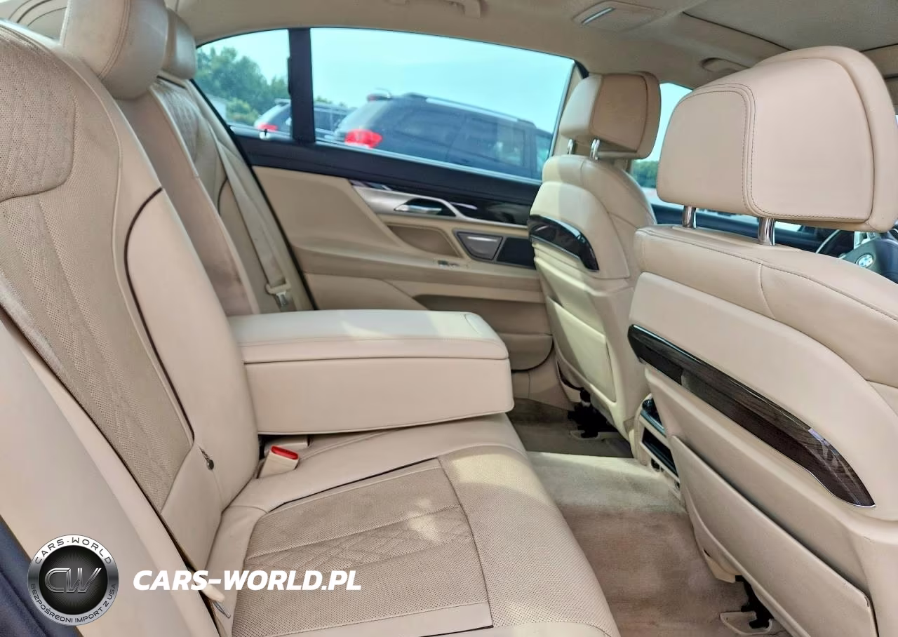 2016 BMW 740 I VIN:WBA7E2C52GG714486 - 10