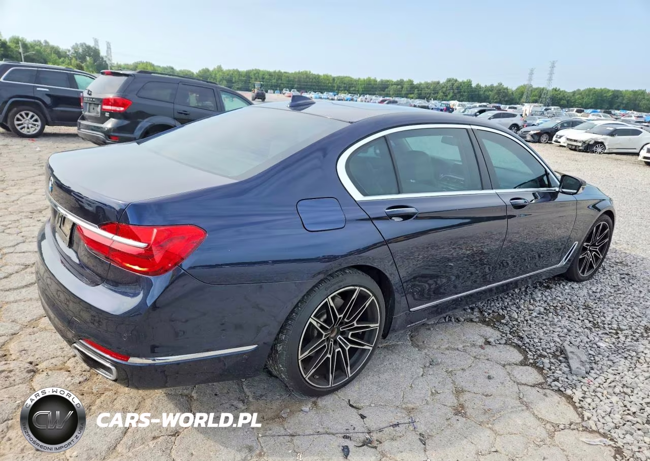 2016 BMW 740 I VIN:WBA7E2C52GG714486 - 3