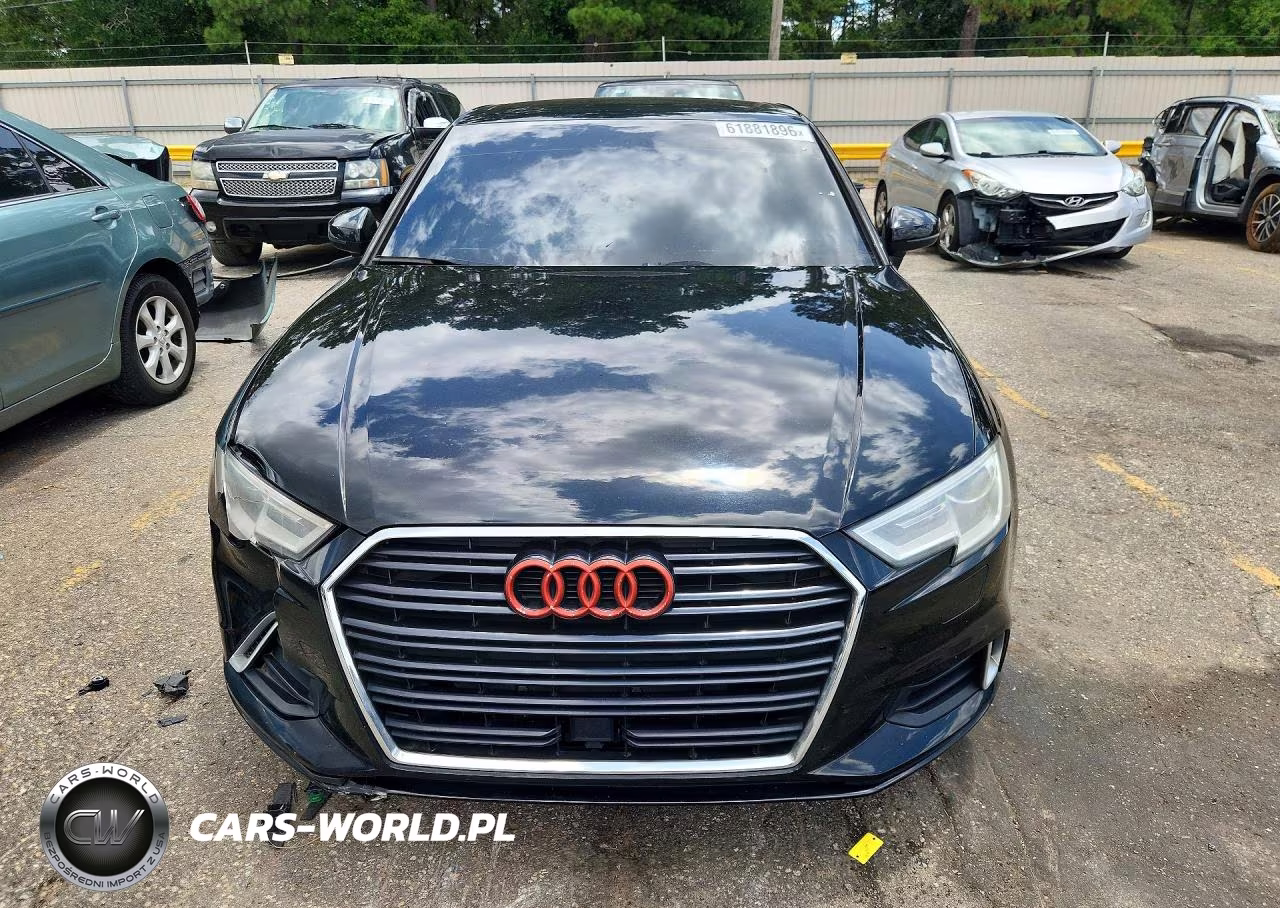 2018 Audi A3 Premium VIN:WAUAUGFF2J1036486 - 5