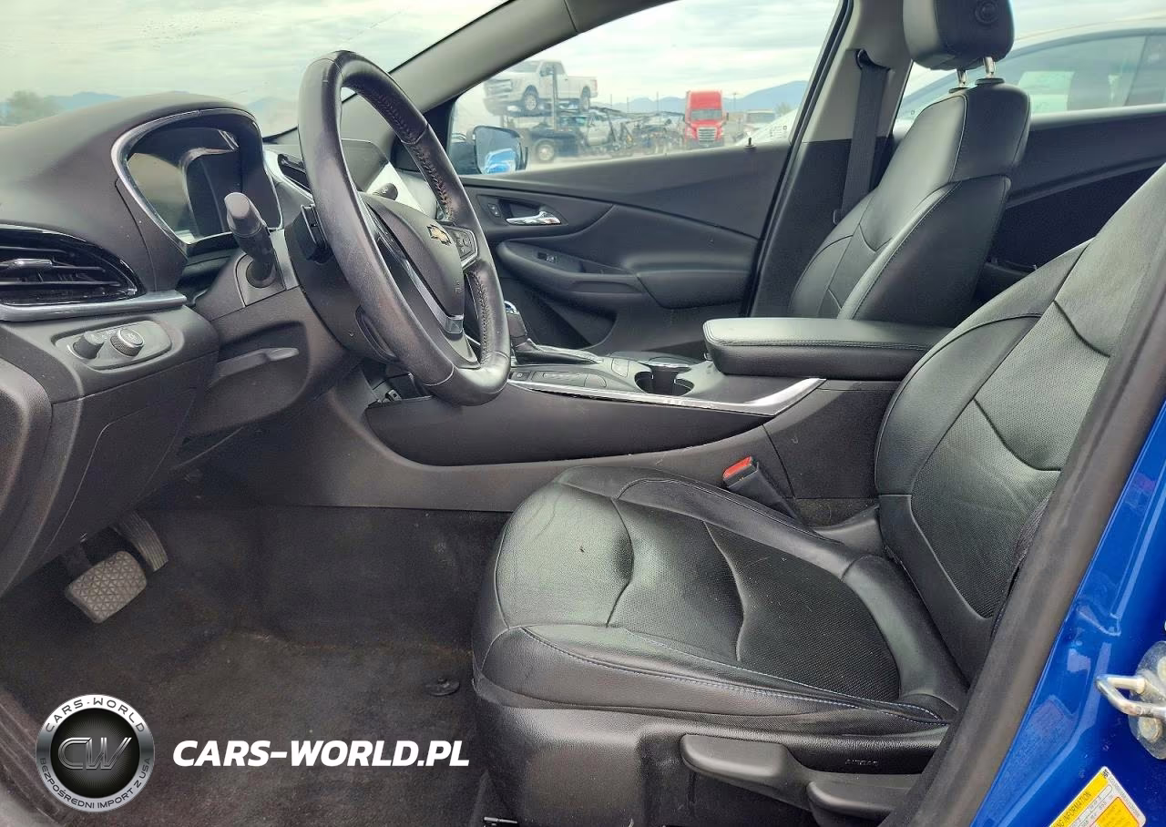 2018 Chevrolet Volt Premier VIN:1G1RB6S58JU139308 - 7