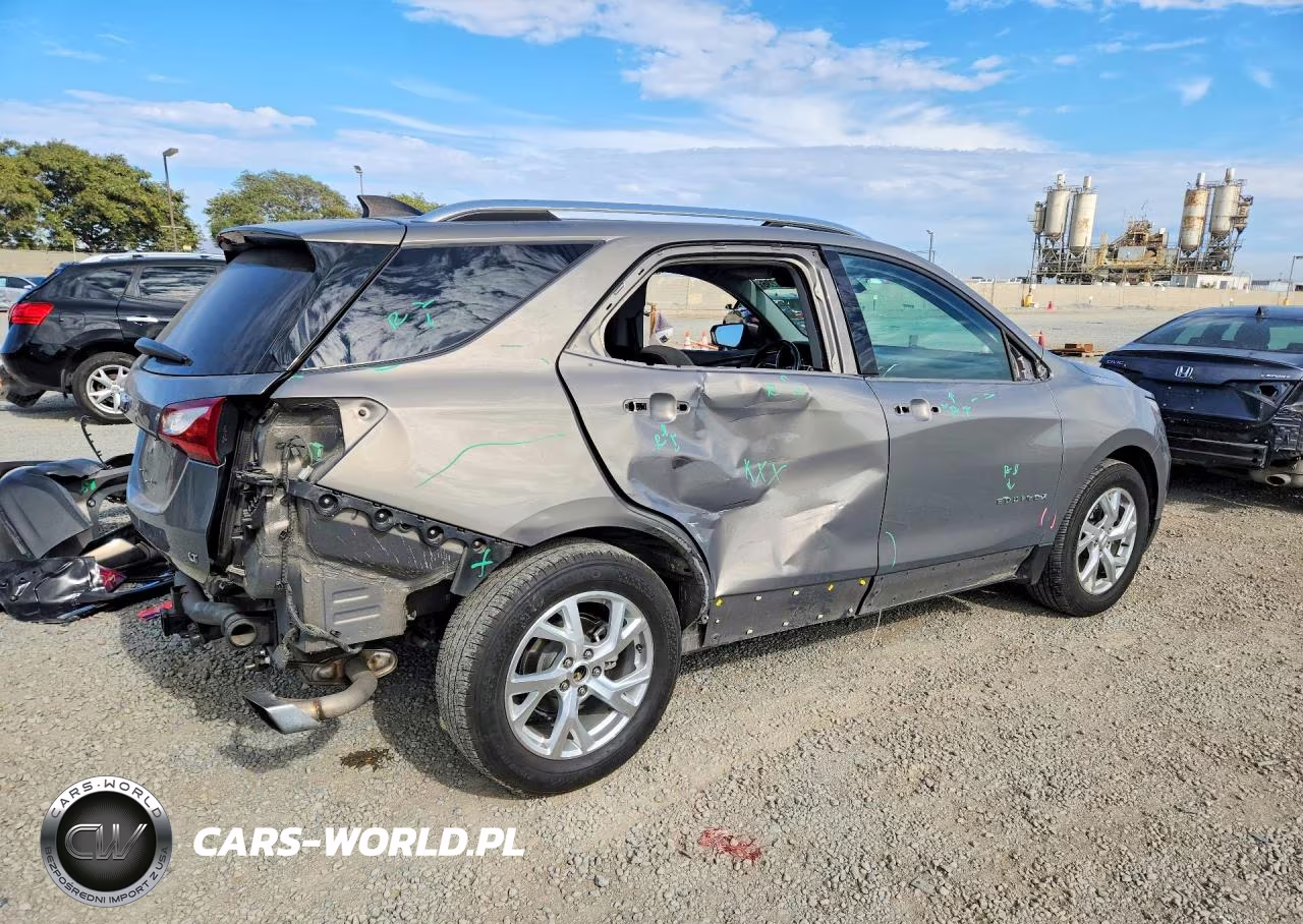 2019 Chevrolet Equinox Lt VIN:3GNAXLEX5KS585782 - 3
