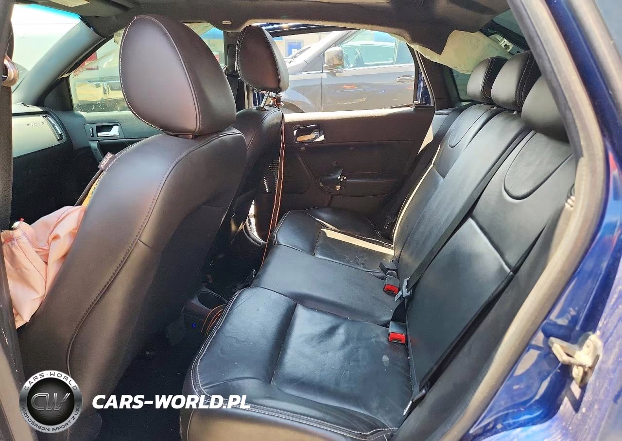 2009 Ford Focus Ses VIN:1FAHP36N99W221034 - 10