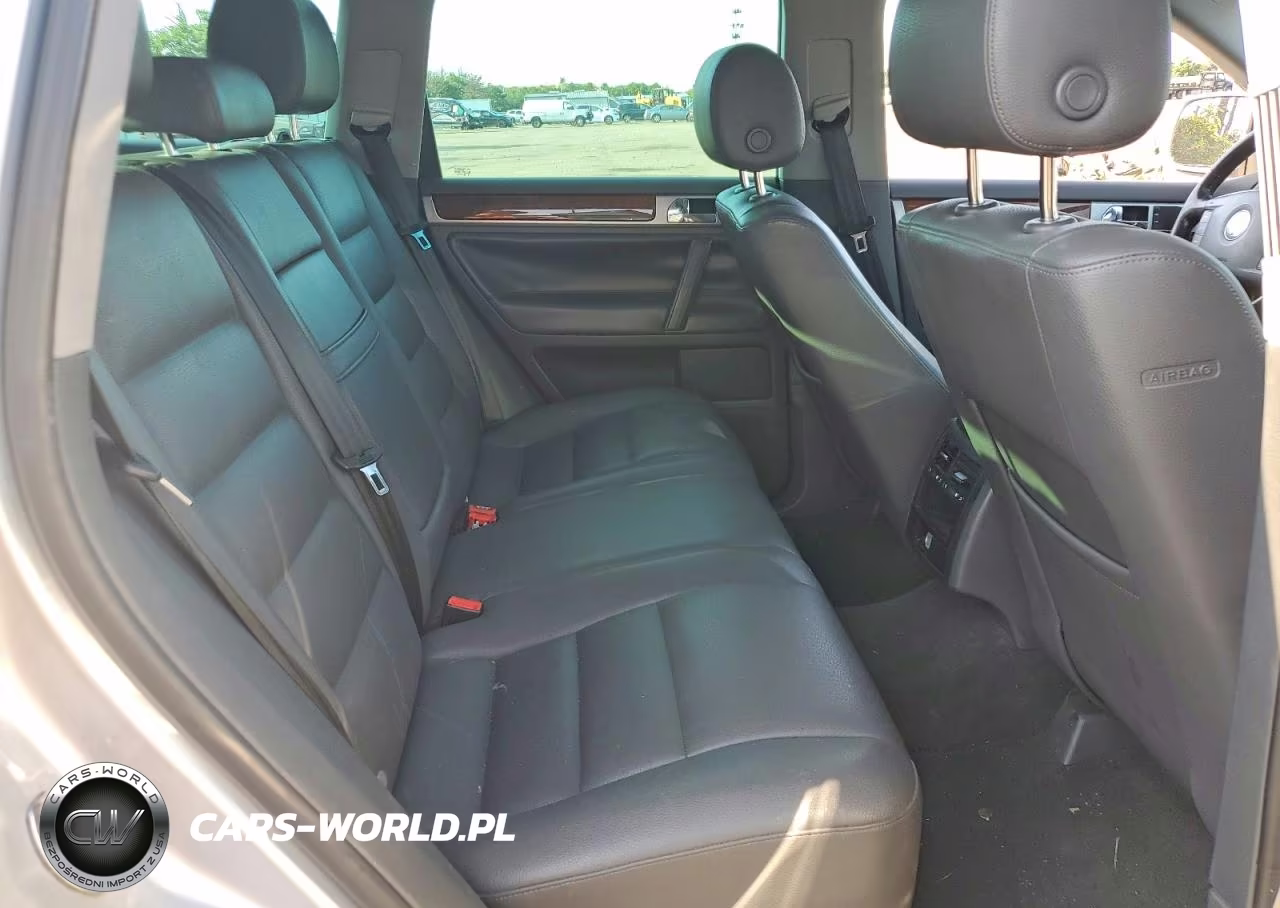 2007 Volkswagen Touareg V6 VIN:WVGZE77L27D013798 - 11