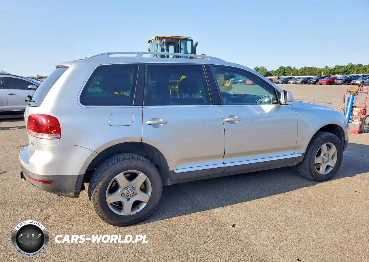 2007 Volkswagen Touareg V6 VIN:WVGZE77L27D013798 - 3