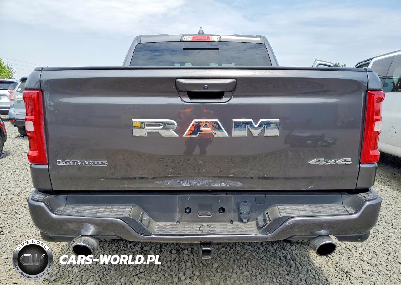 2025 Ram 1500 Laramie VIN:1C6SRFJP0SN764599 - 6