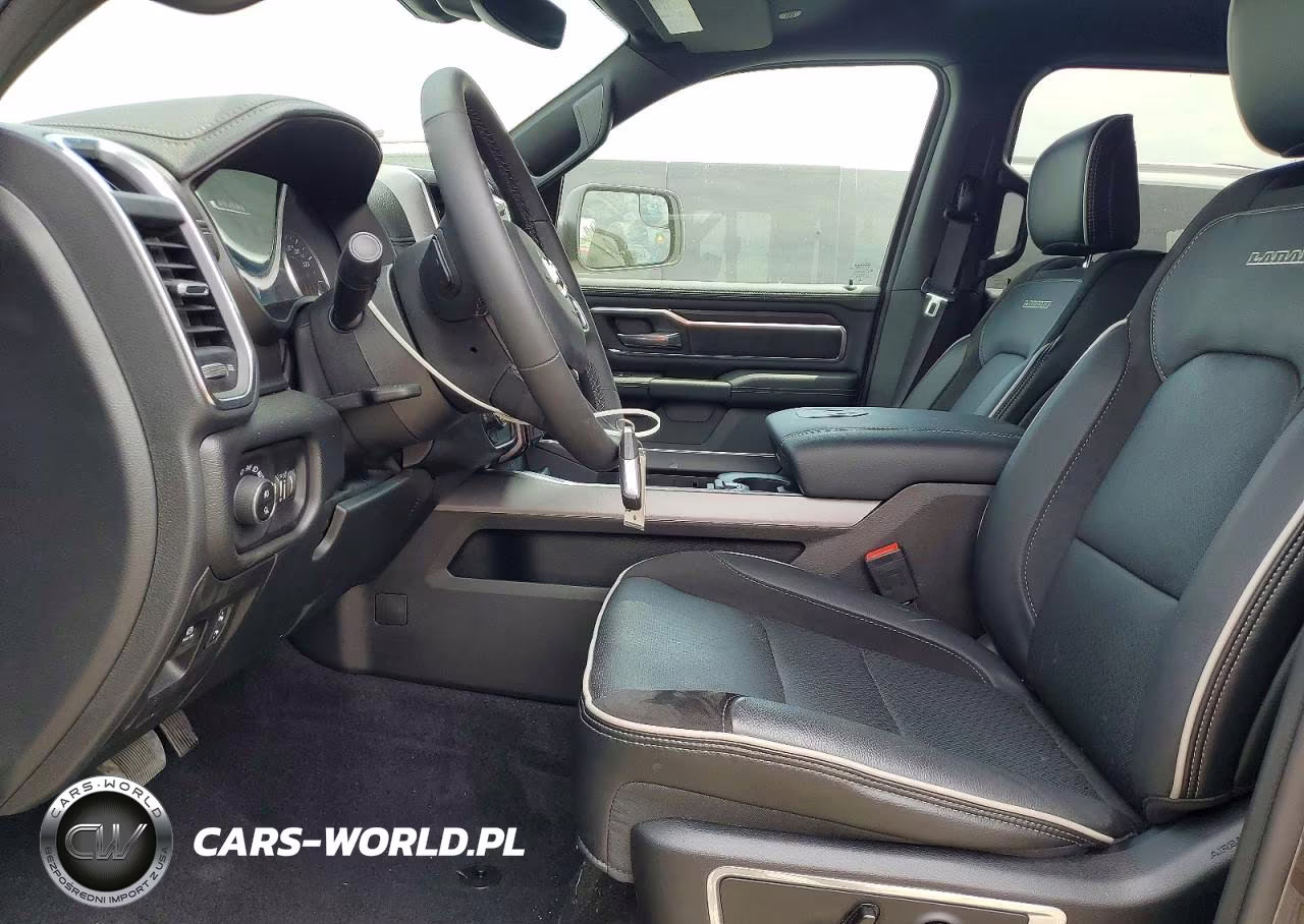 2025 Ram 1500 Laramie VIN:1C6SRFJP0SN764599 - 7