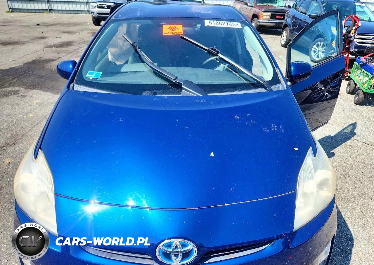 2011 Toyota Prius Two VIN:JTDKN3DU5B0314853 - 11