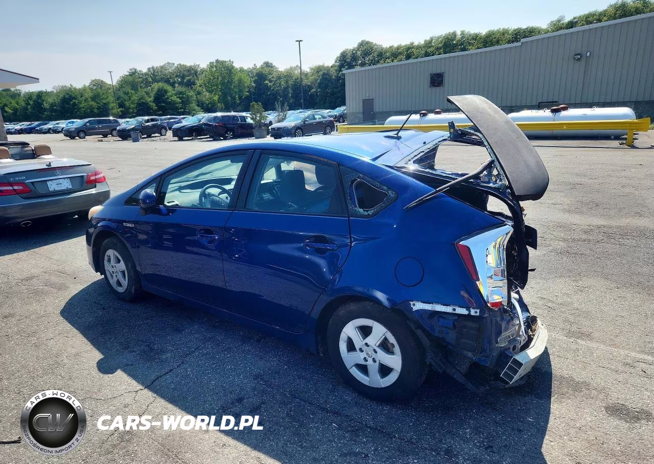 2011 Toyota Prius Two VIN:JTDKN3DU5B0314853 - 2