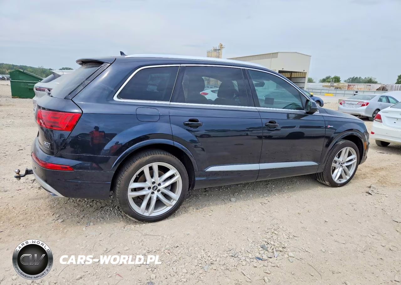 2017 Audi Q7 Prestige VIN:WA1VAAF76HD056701 - 3