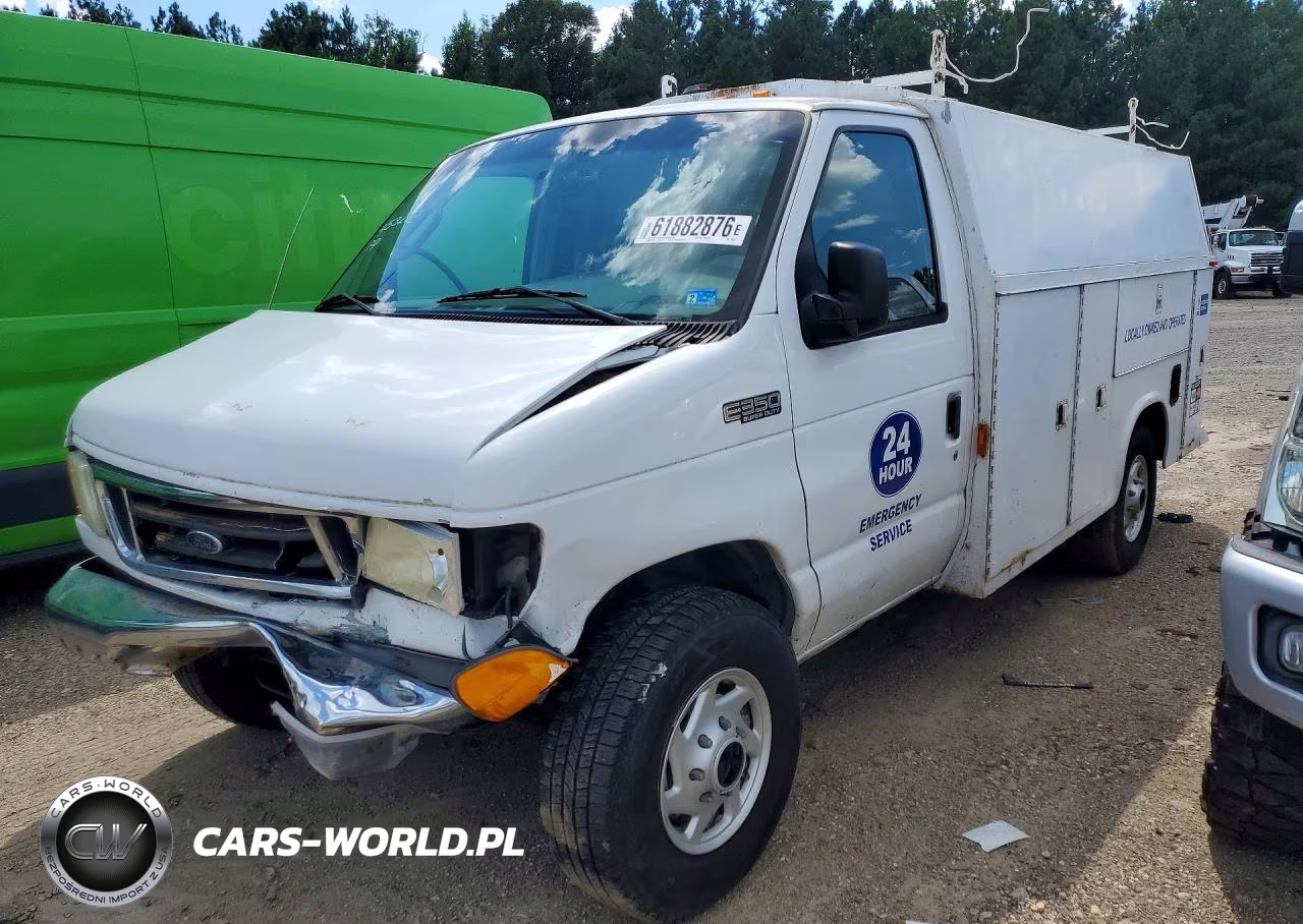 2003 Ford Econoline E350 Super Duty Cutaway Van