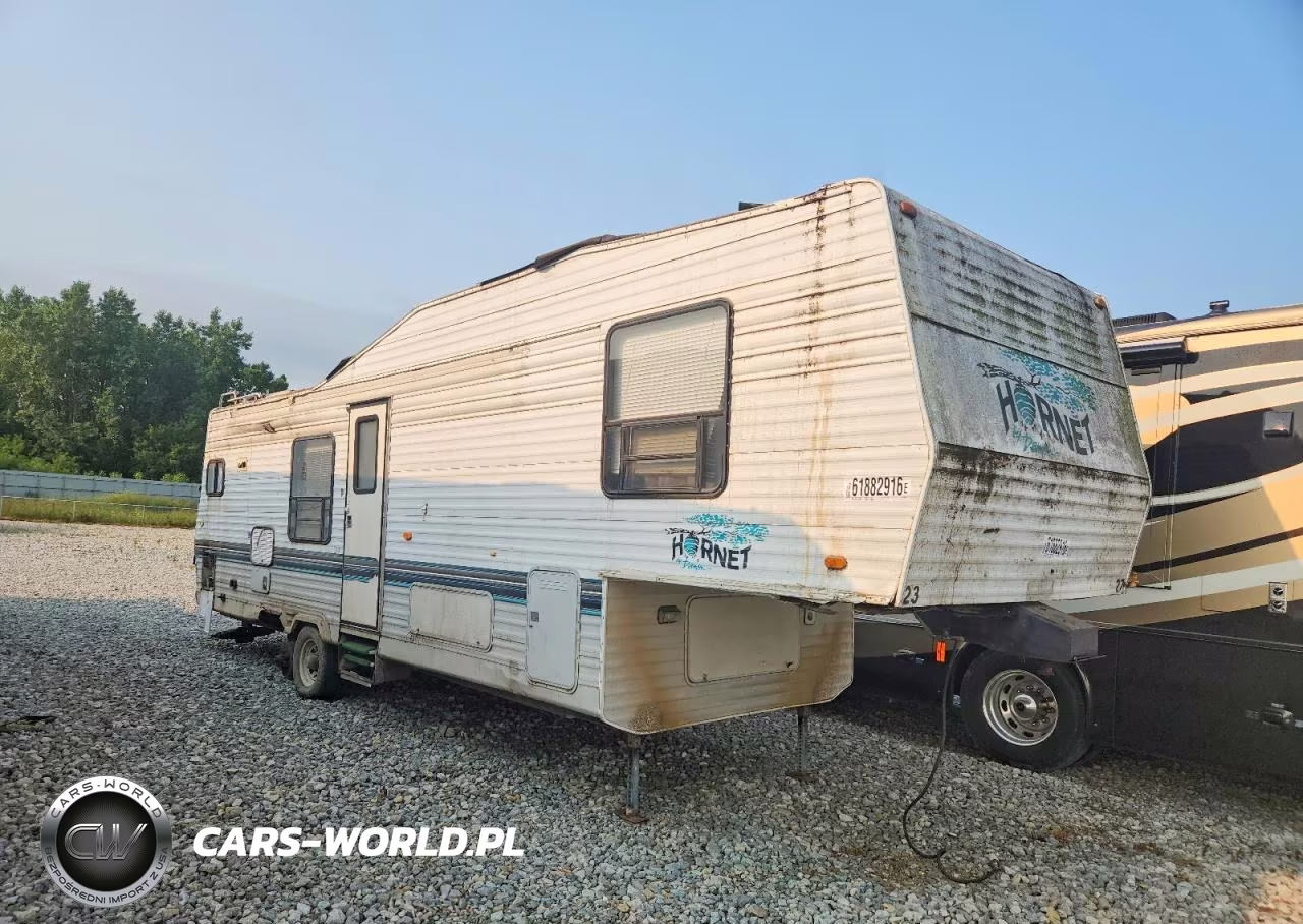1996 Damon Hornet Camper
