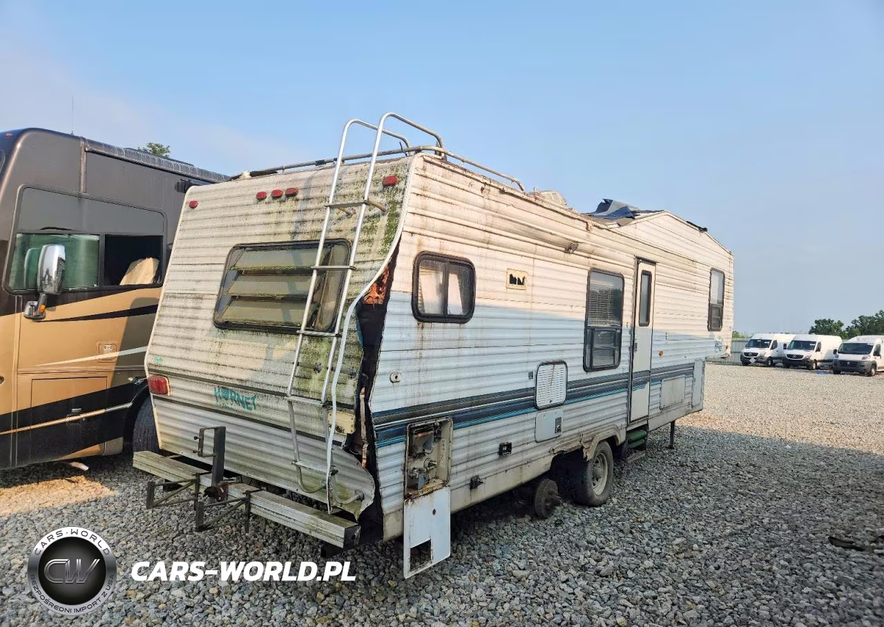1996 Damon Hornet Camper VIN:44HFH0P29T4018861 - 4