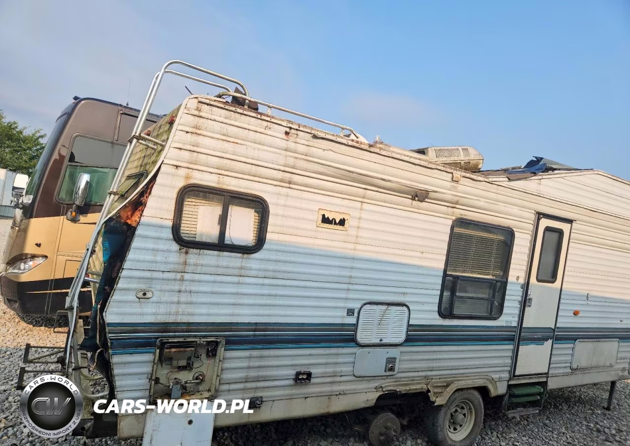 1996 Damon Hornet Camper VIN:44HFH0P29T4018861 - 9
