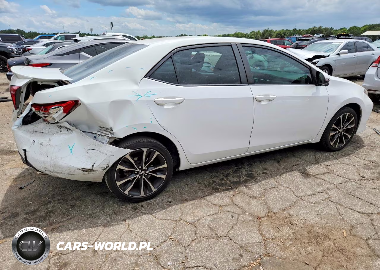 2017 Toyota Corolla Se VIN:2T1BURHE0HC873945 - 3