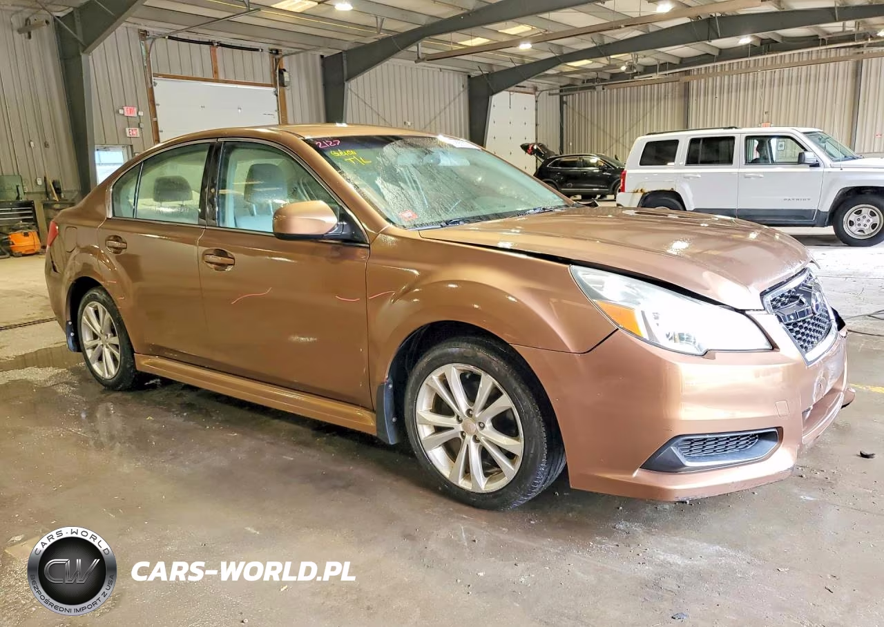 2013 Subaru Legacy 2.5I Premium VIN:4S3BMBC69D3035021 - 4