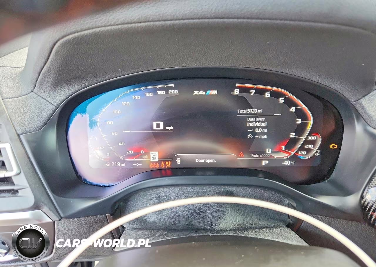 2025 BMW X4 M VIN:5YM23EC03S9197129 - 9