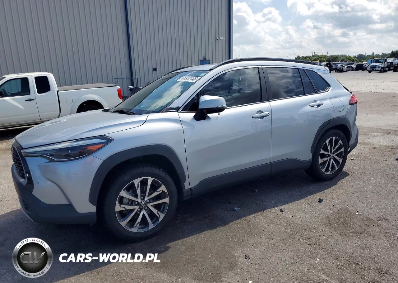 2022 Toyota Corolla Cross Xle