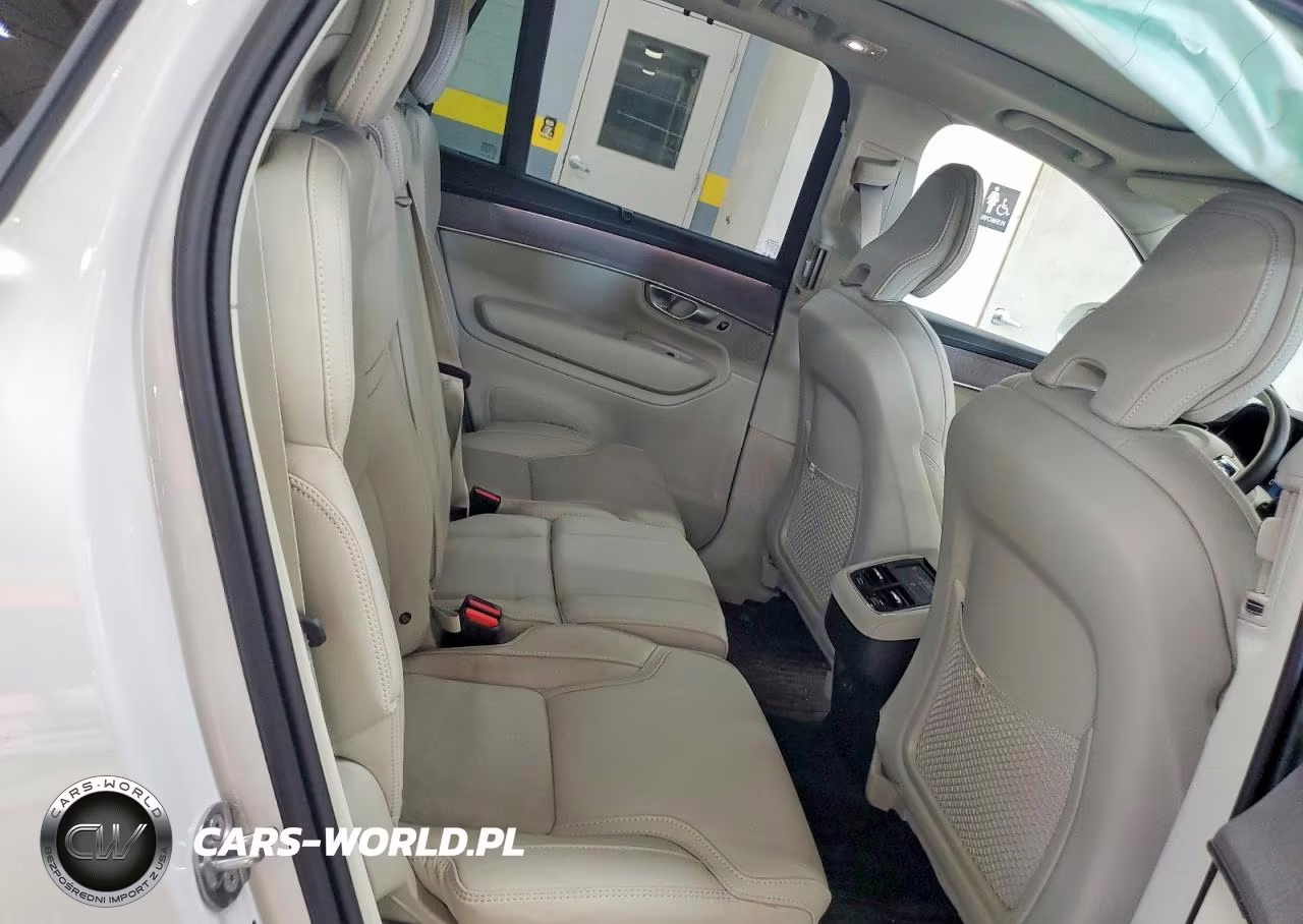 2026 Volvo Xc90 Ultra VIN:YV4062PF4T1486490 - 11