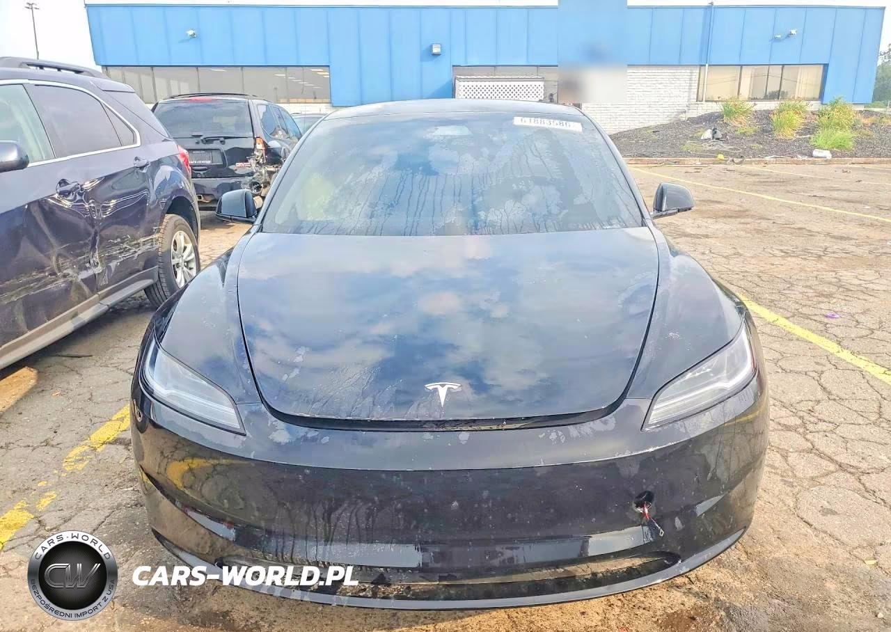 2025 Tesla Model 3 VIN:5YJ3E1EB9SF916324 - 5