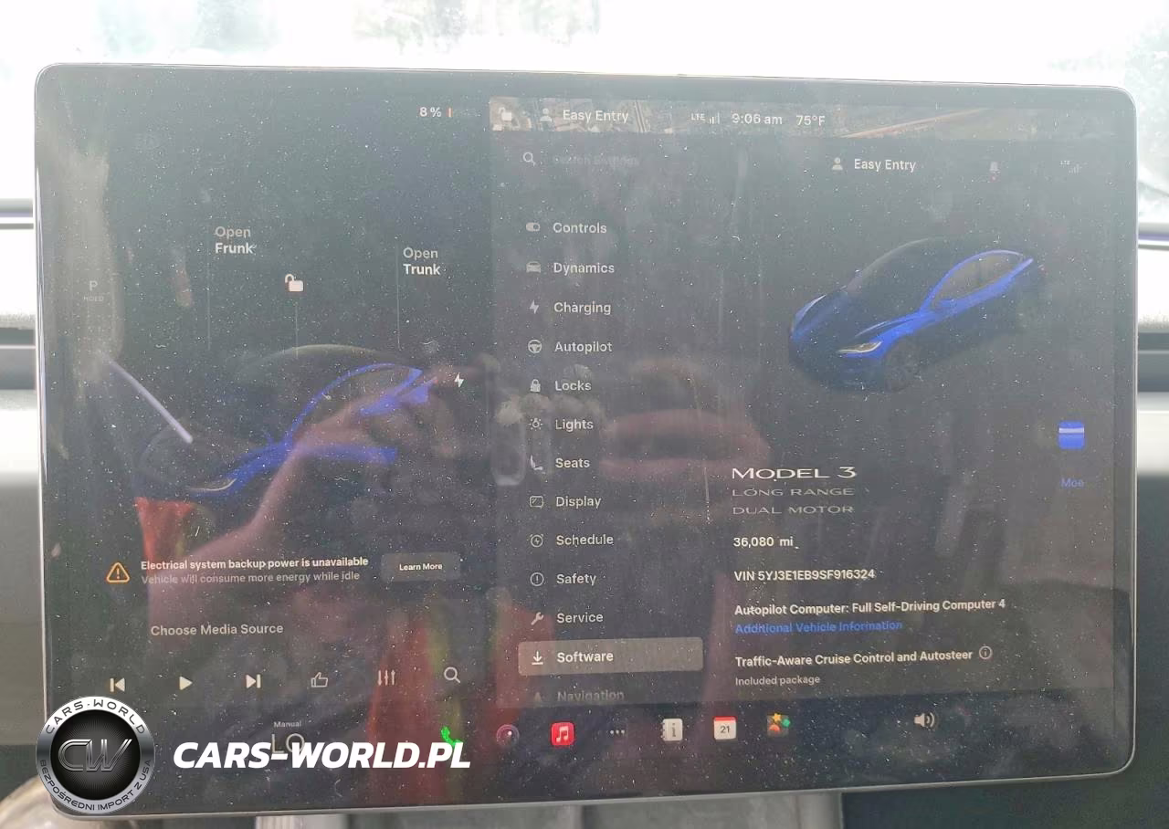 2025 Tesla Model 3 VIN:5YJ3E1EB9SF916324 - 9